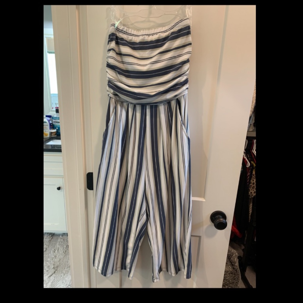 Cropped strapless jumpsuit